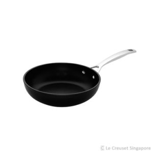 Le Creuset_Non-stick_Saute_Pan